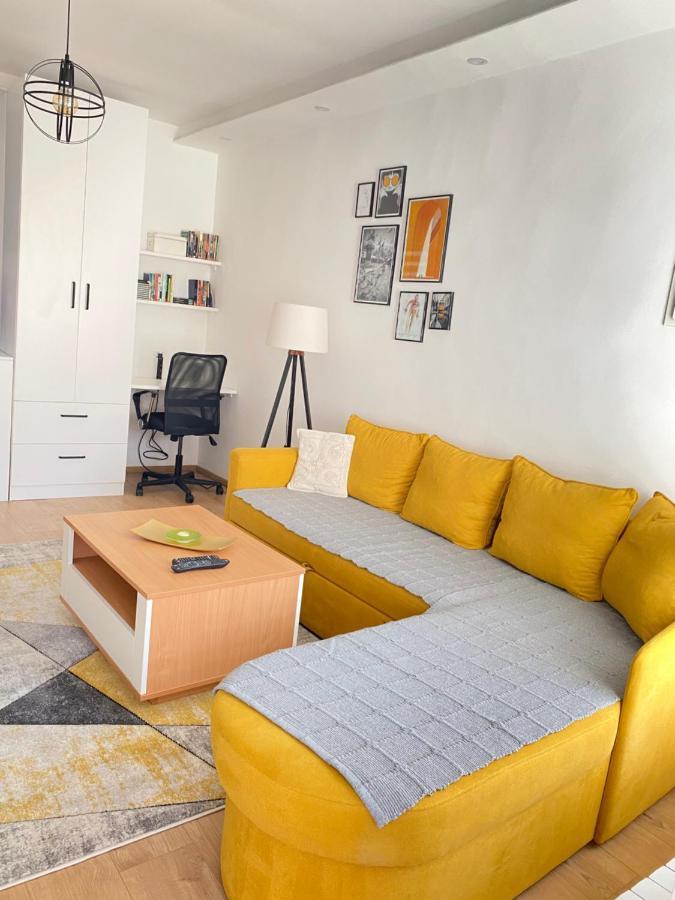Modern Studio Apartment In The Old Town 塞拉耶佛 外观 照片